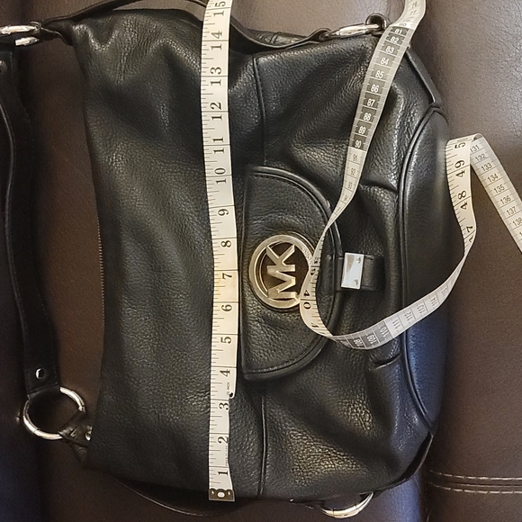 Excellent  large black Michael Kors handbag purse with COA  💯 authentic - Picture 7 of 9